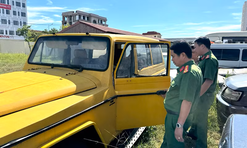 Tiêu huỷ 2 “siêu xe” là tang vật vi phạm hành chính -0