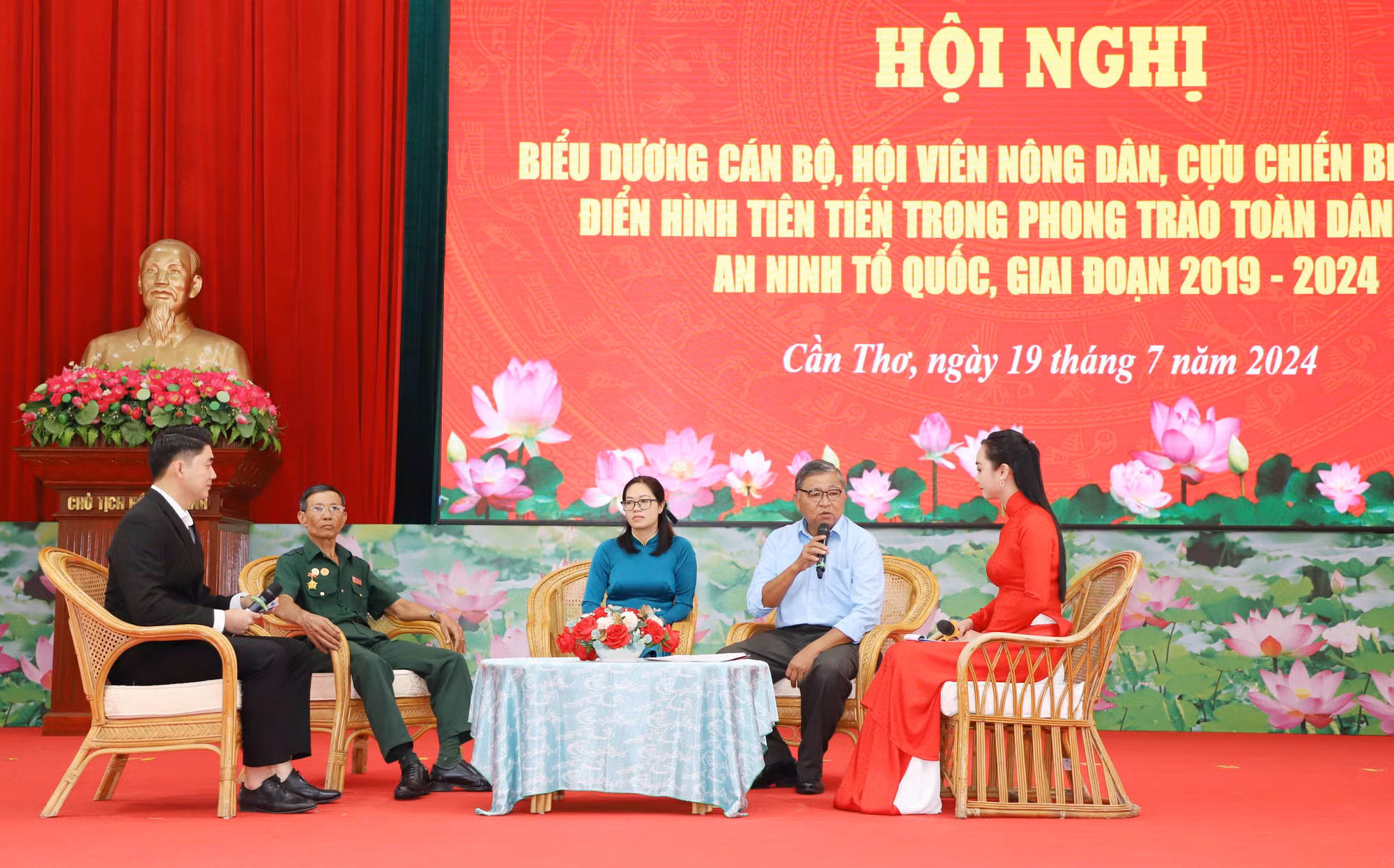 Biểu dương điển hình tiên tiến trong phong trào toàn dân bảo vệ an ninh Tổ quốc -0
