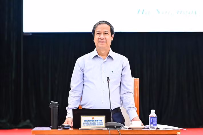 Cấp giấy phép hành nghề đối với nhà giáo: Tránh chồng chéo, gây phiền hà tốn kém cho nhà giáo và nhà nước -0