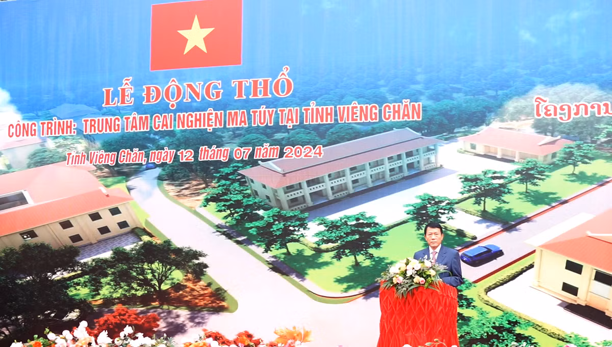 Bộ trưởng Lương Tam Quang dự Lễ động thổ Công trình Trung tâm cai nghiện ma túy tại Lào -0