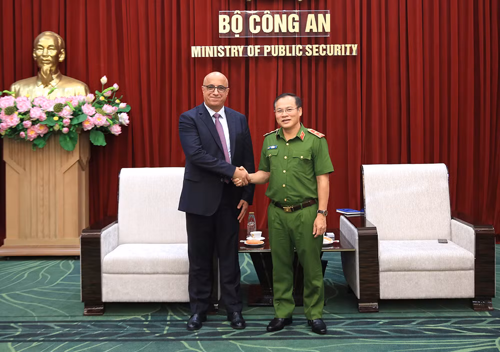 Luôn sẵn sàng cử sĩ quan tham gia hoạt động gìn giữ hòa bình Liên hợp quốc -0