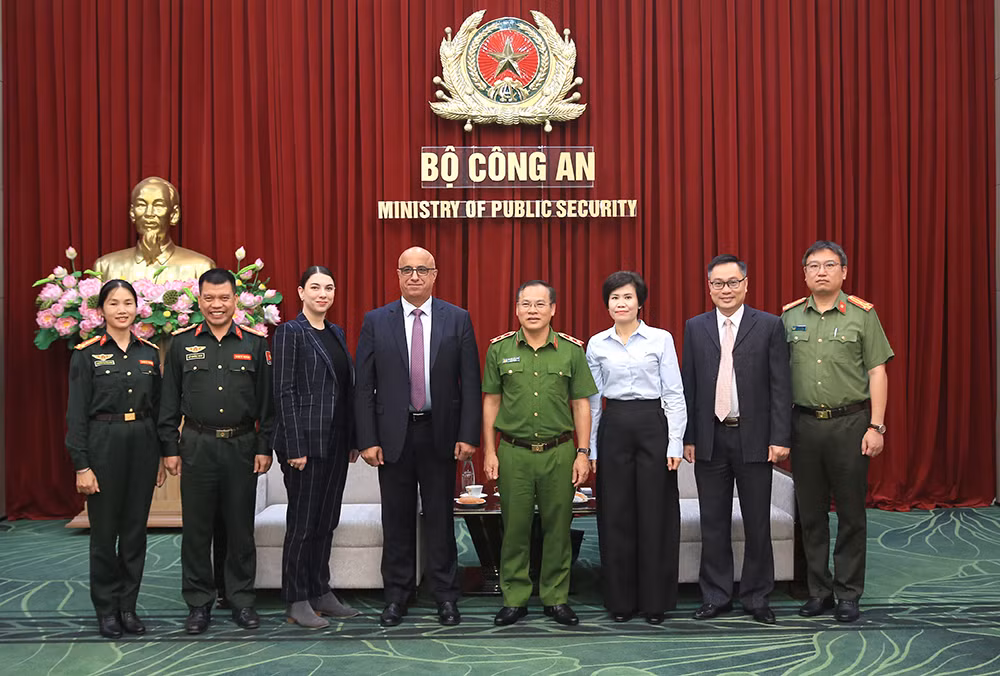 Luôn sẵn sàng cử sĩ quan tham gia hoạt động gìn giữ hòa bình Liên hợp quốc -0