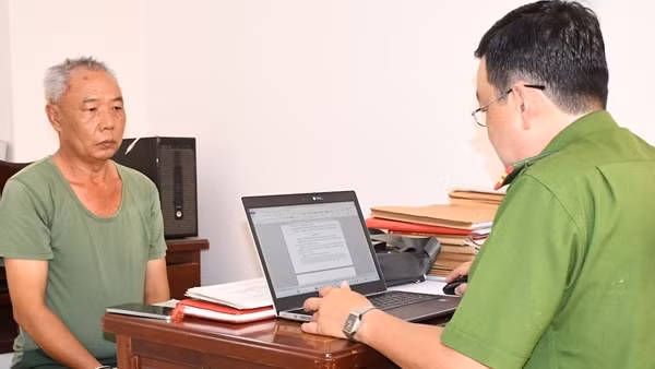 Giả danh Công an lừa đảo chiếm đoạt hơn 1 tỷ đồng