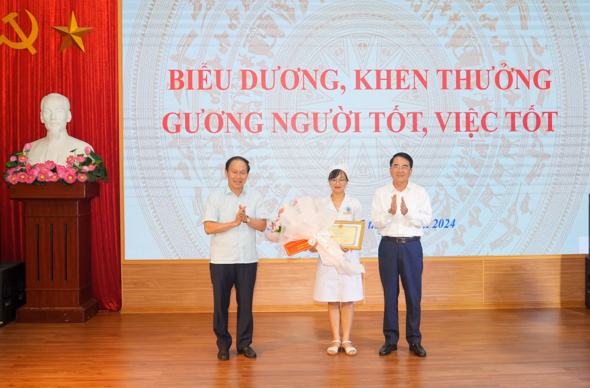 Tặng bằng khen và thưởng 10 triệu đồng nữ điều dưỡng viên cứu sống bé sơ sinh 7 ngày tuổi. -0