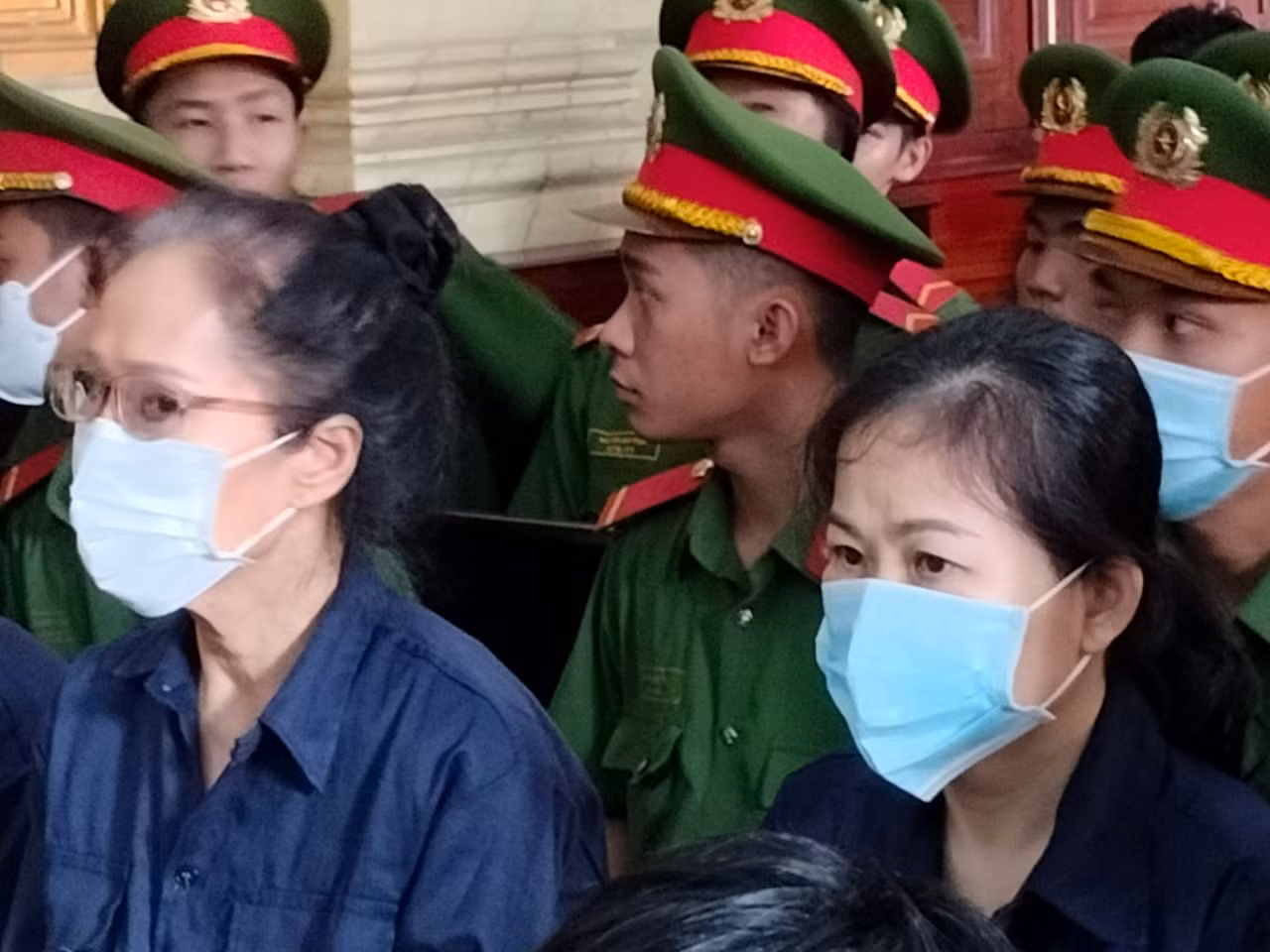 Xét xử đường dây buôn lậu hơn 6 tấn vàng qua biên giới -0