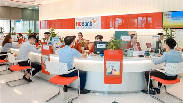 Tín dụng tiêu dùng đẩy lùi “tín dụng đen”