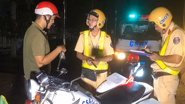 Công an Trà Vinh xây dựng văn hóa “đã uống rượu, bia thì không lái xe”