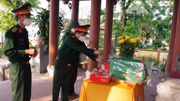 Mở rộng phạm vi tìm kiếm sau khi phát hiện hài cốt liệt sĩ bên sông Thạch Hãn