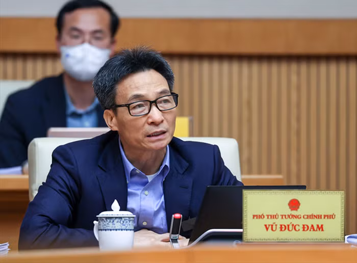 Bằng mọi biện pháp giữ vững ổn định vĩ mô, bảo đảm các cân đối lớn, quyết liệt thúc đẩy phục hồi nhanh, phát triển bền vững -0