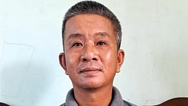 CSGT bắt đối tượng truy nã đang trên đường bỏ trốn ảnh 2