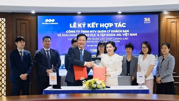 FLC Hotels & Resorts hợp tác với JHL mảng nhân sự du lịch, khách sạn