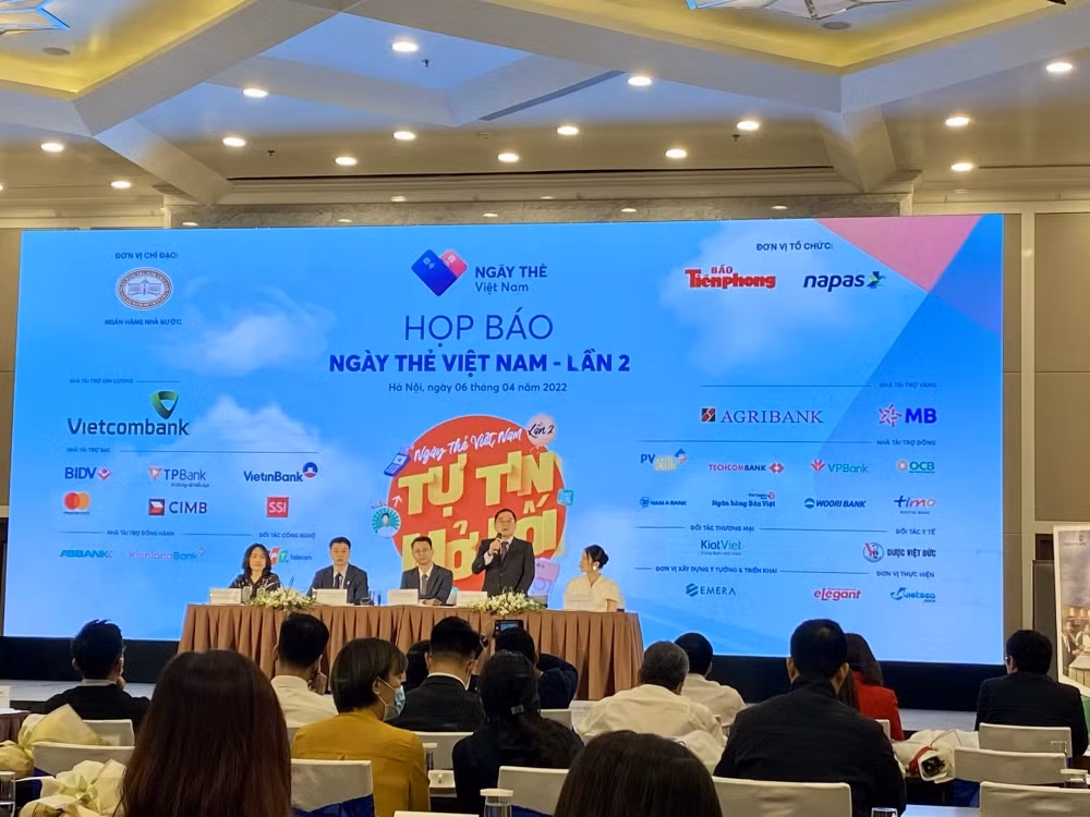 Ngày Thẻ Việt Nam: Thúc đẩy thanh toán không dùng tiền mặt -0
