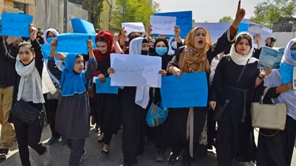 Mạng lưới bí mật che chở những người chạy trốn Taliban ảnh 5