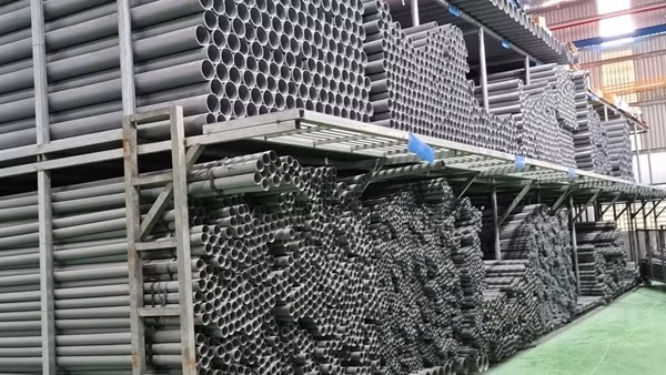 Khởi tố đối tượng bán thực phẩm, phụ gia giả ảnh 4