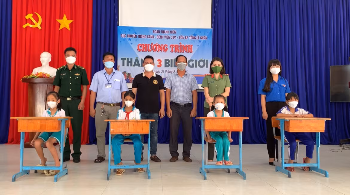 “Tháng 3 biên giới” của tuổi trẻ Cục Truyền thông CAND -0
