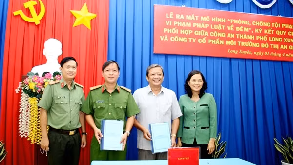 Ra mắt mô hình “Ký túc xá an toàn về an ninh trật tự" ảnh 4