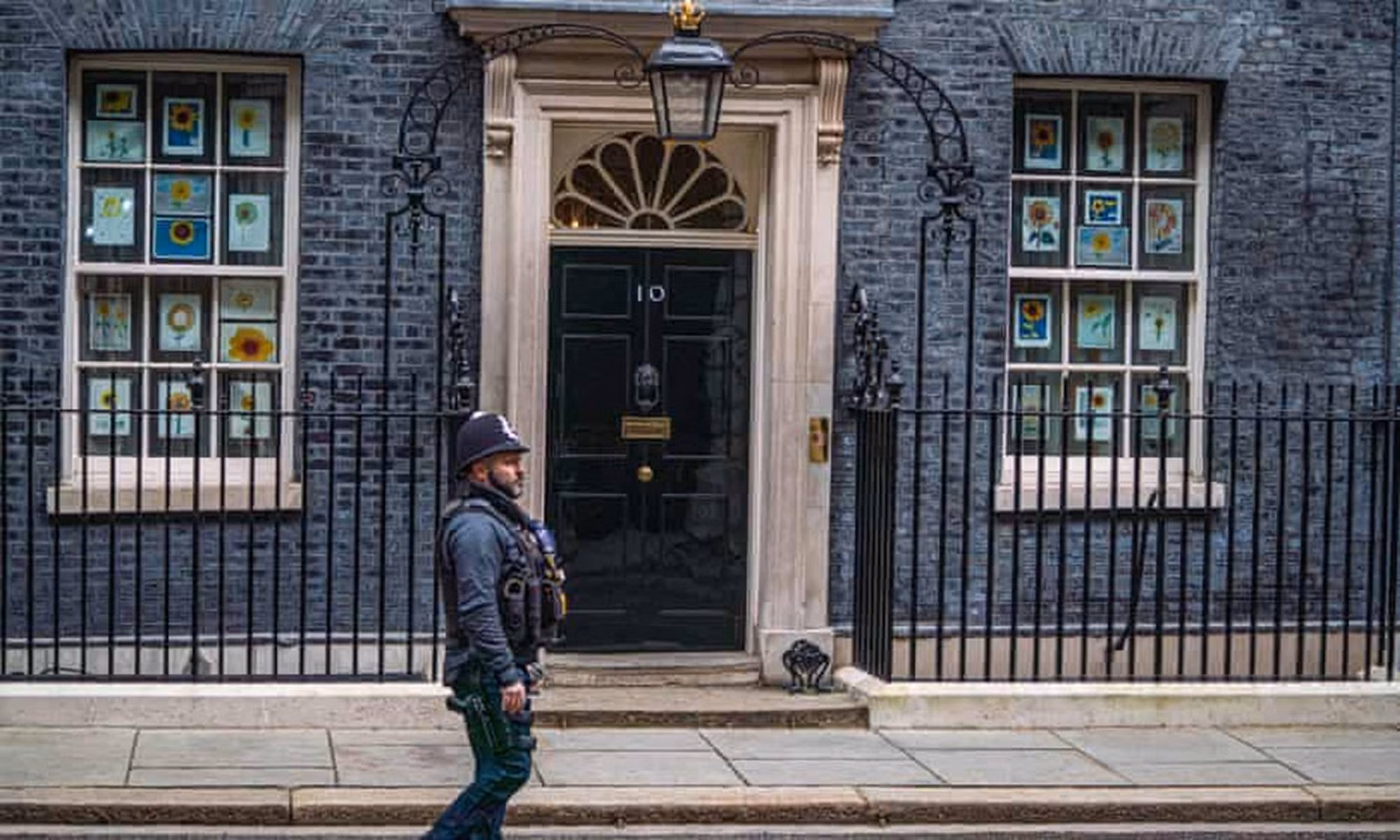 Anh:&nbsp;Thủ tướng Johnson xử lý thế nào với vụ Partygate? -0