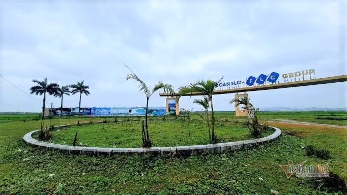 Những dự án nghìn tỷ của FLC ở miền Trung đang “đắp chiếu” -0