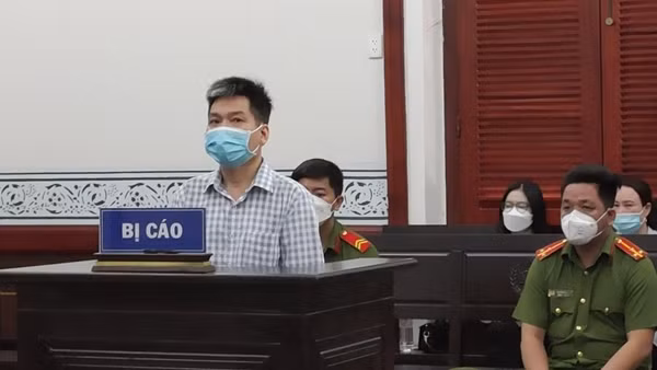 Bắt 3 phóng viên cưỡng đoạt tài sản ảnh 3