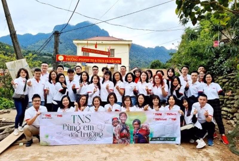 Doanh nghiệp đạt Sao Vàng Đất Việt với hành trình “TNS cùng em đến trường” -0