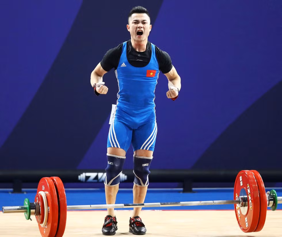 Cử tạ Việt Nam chênh vênh ở vị trí dẫn đầu SEA Games -0