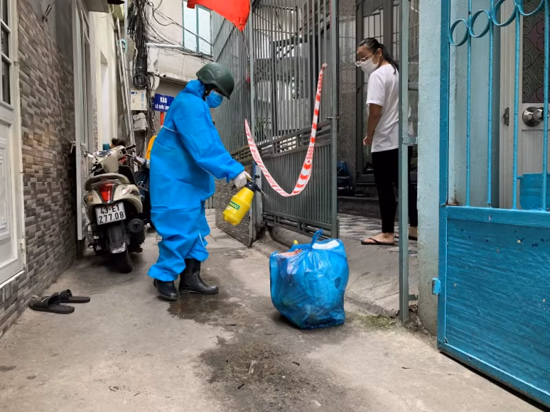 Xử lý chất thải có nguy cơ gây nhiễm COVID-19 trong dân cư -0