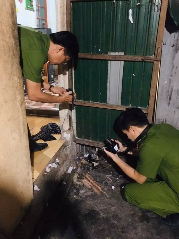 Thảm kịch từ pháo tự chế: Chồng chết, vợ và con bị thương nặng -0