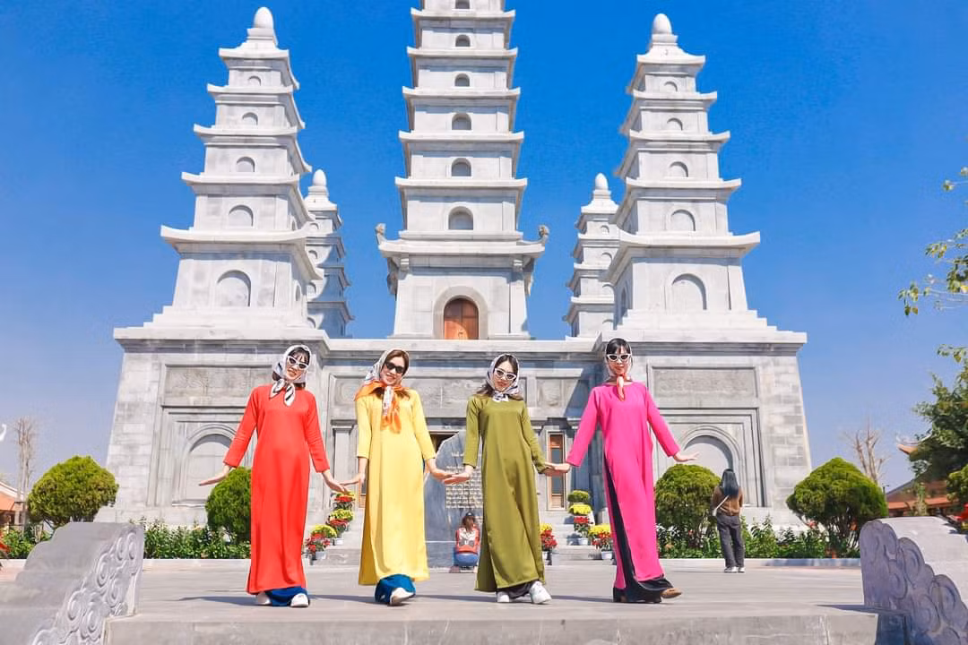 Sa Pa, Hạ Long hút khách dịp đầu xuân Giáp Thìn -0