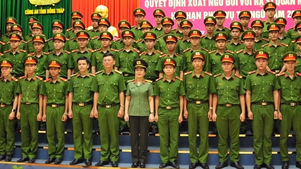Đồng Tháp: 18/244 chiến sĩ nhập ngũ năm 2022 trúng tuyển các Trường CAND
