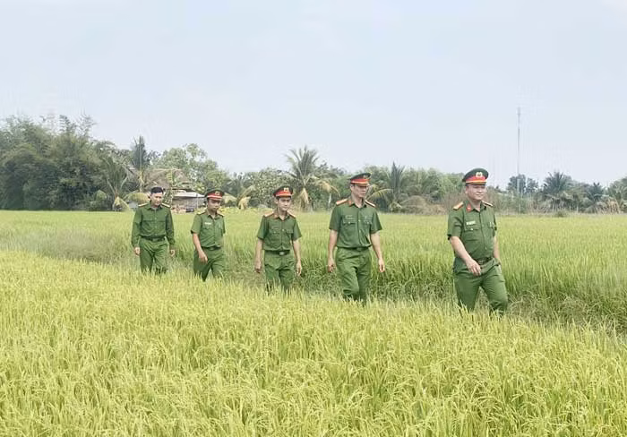 Tết của những người lính phòng, chống buôn lậu -0