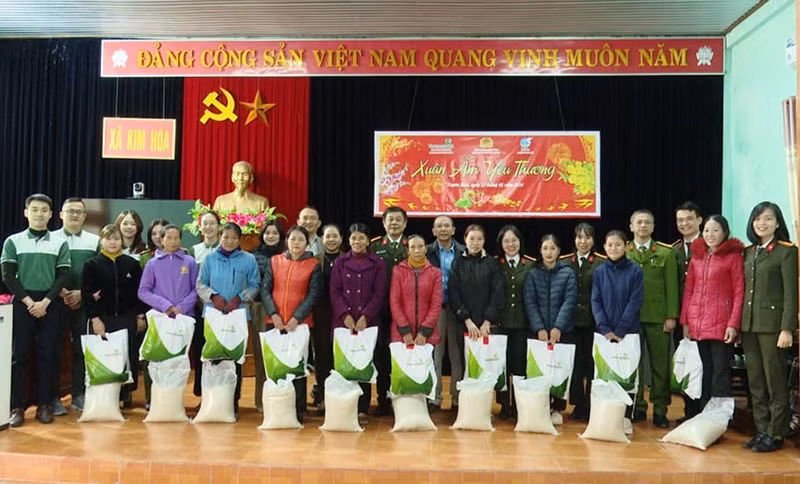 tet1.jpg -0