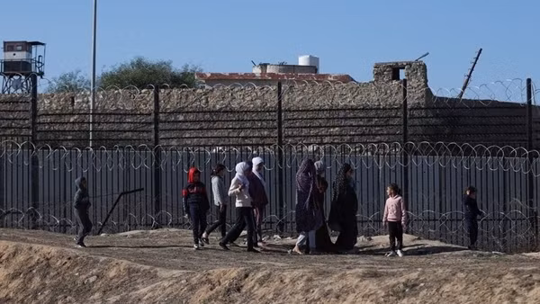 Lo ngại Israel tấn công lan rộng, Ai Cập đưa xe tăng đến gần Gaza