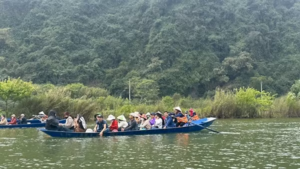 Đảm bảo an ninh, an toàn lễ hội chùa Hương