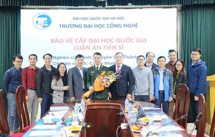 Người thầy góp phần thắp sáng ước mơ, mở đường cho thế hệ trẻ hội nhập với nền khoa học thế giới -0