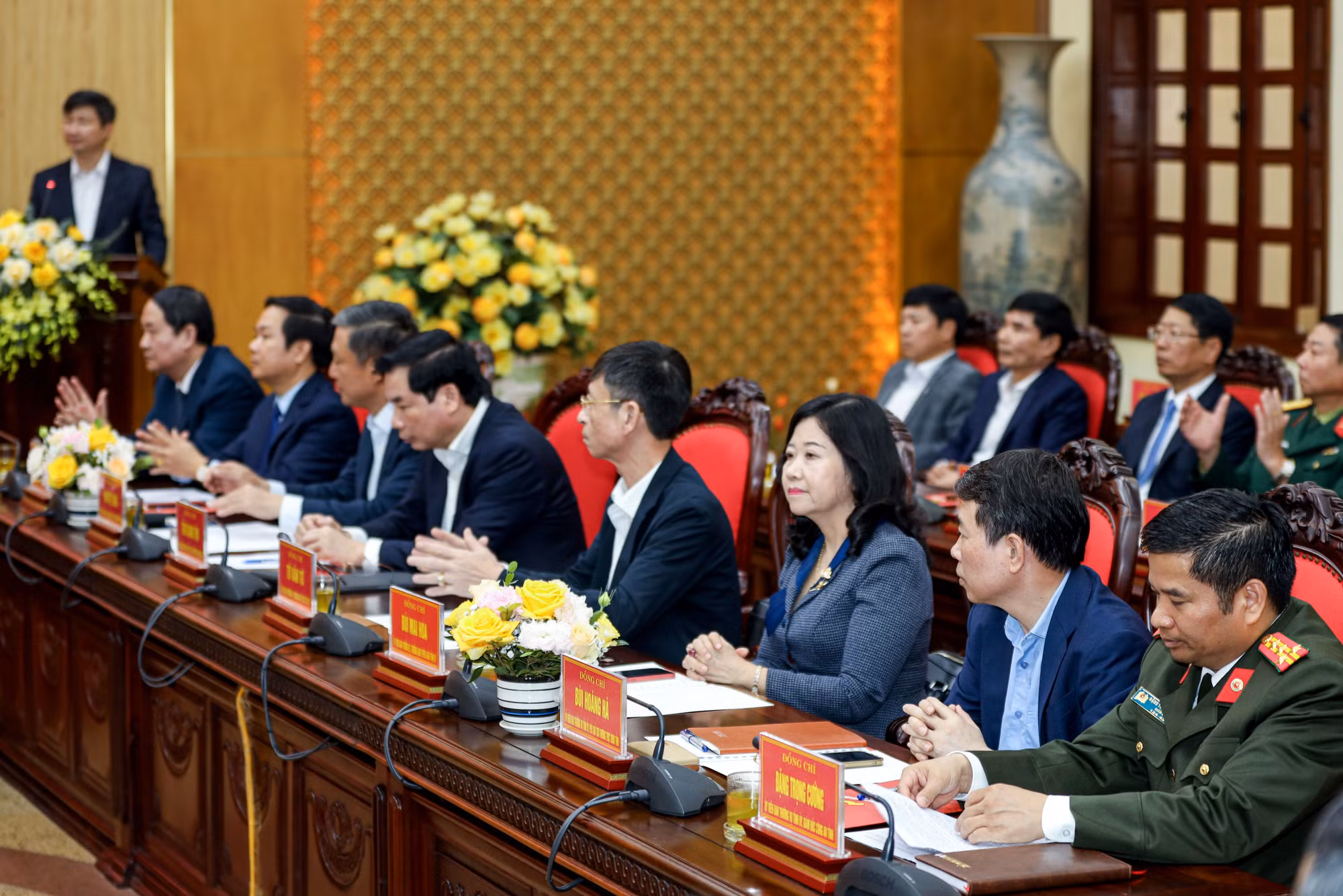 Bộ trưởng Tô Lâm làm việc với Ban Thường vụ Tỉnh ủy Ninh Bình -1