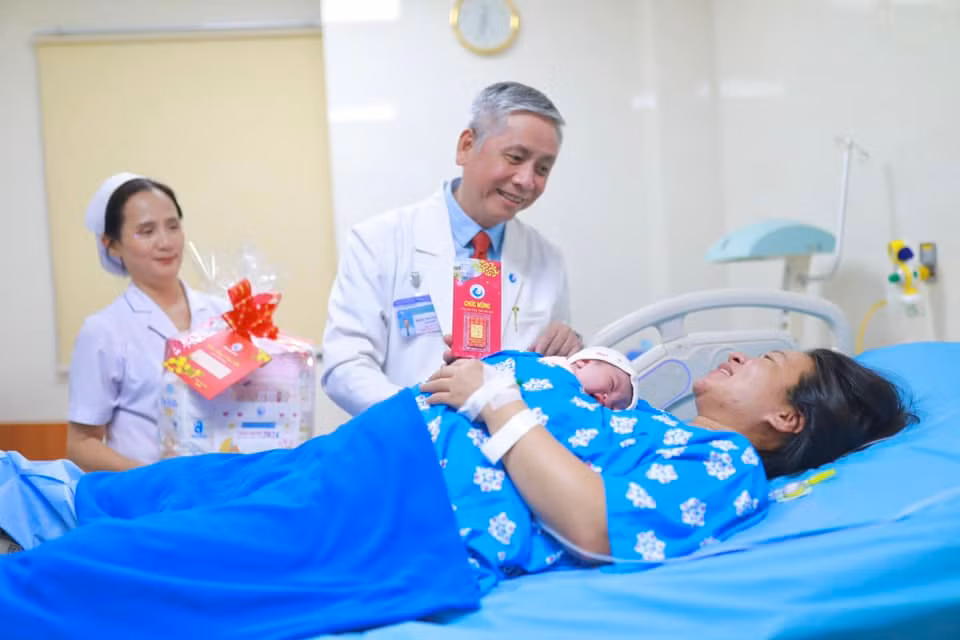 Những 