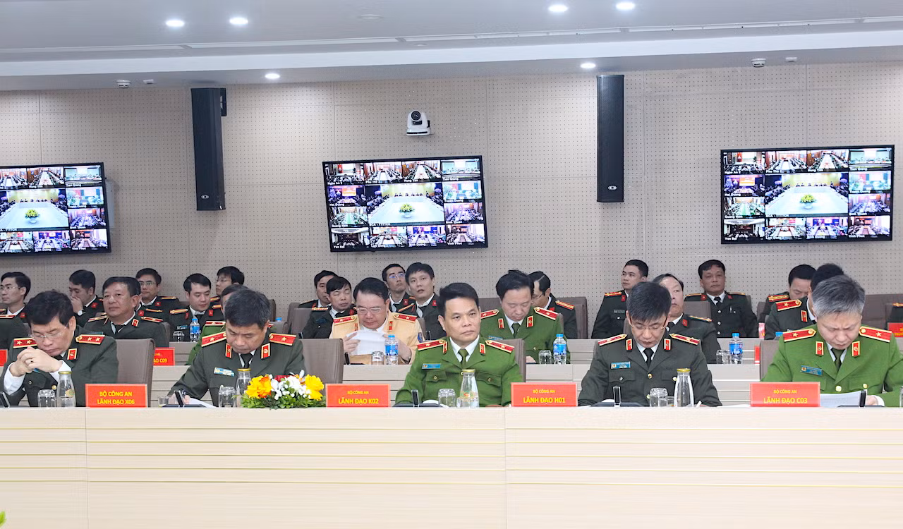 Quyết tâm thực hiện mục tiêu, nhiệm vụ ngay từ ngày đầu, tháng đầu của năm mới -2
