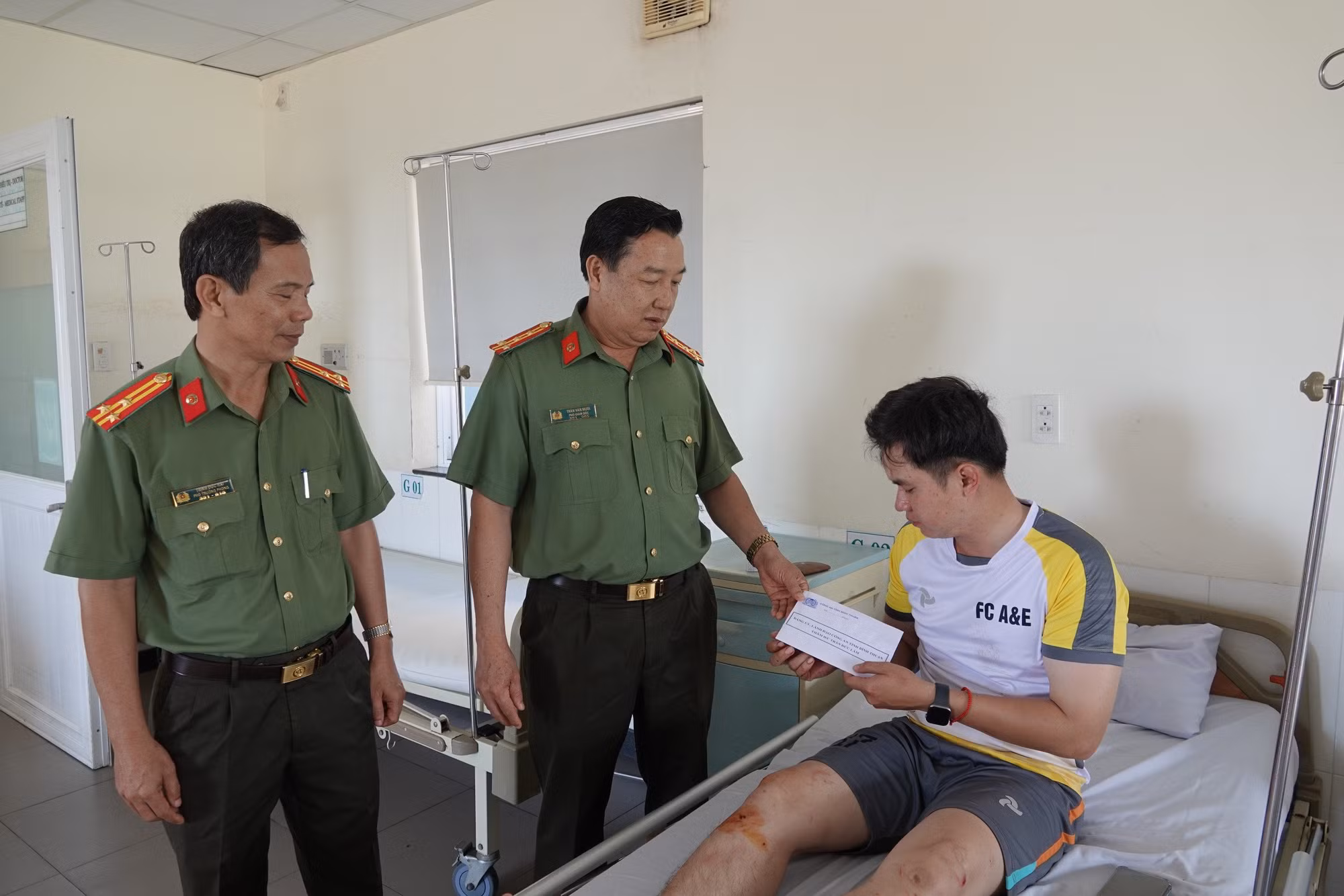 Tiếc thương Thượng sĩ Công an trẻ hy sinh trong khi làm nhiệm vụ -0