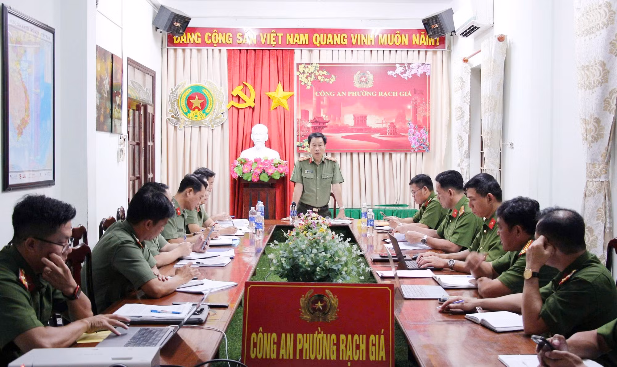 Đảm bảo an ninh, an toàn công tác bầu cử ở phường đông dân nhất cả nước -1