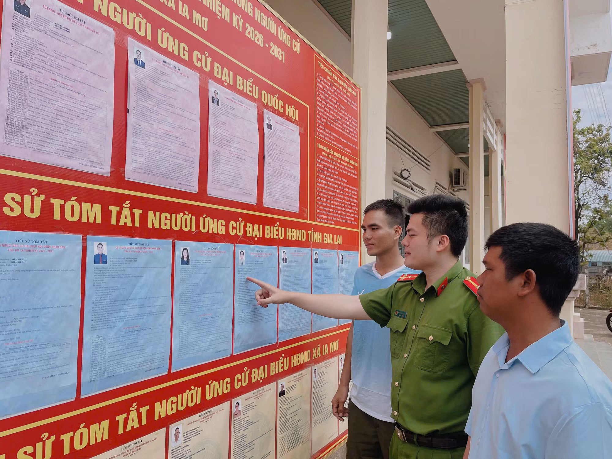 Thế hệ trẻ tin tưởng,&nbsp;đồng hành và góp sức cùng “ngày hội non sông” -0
