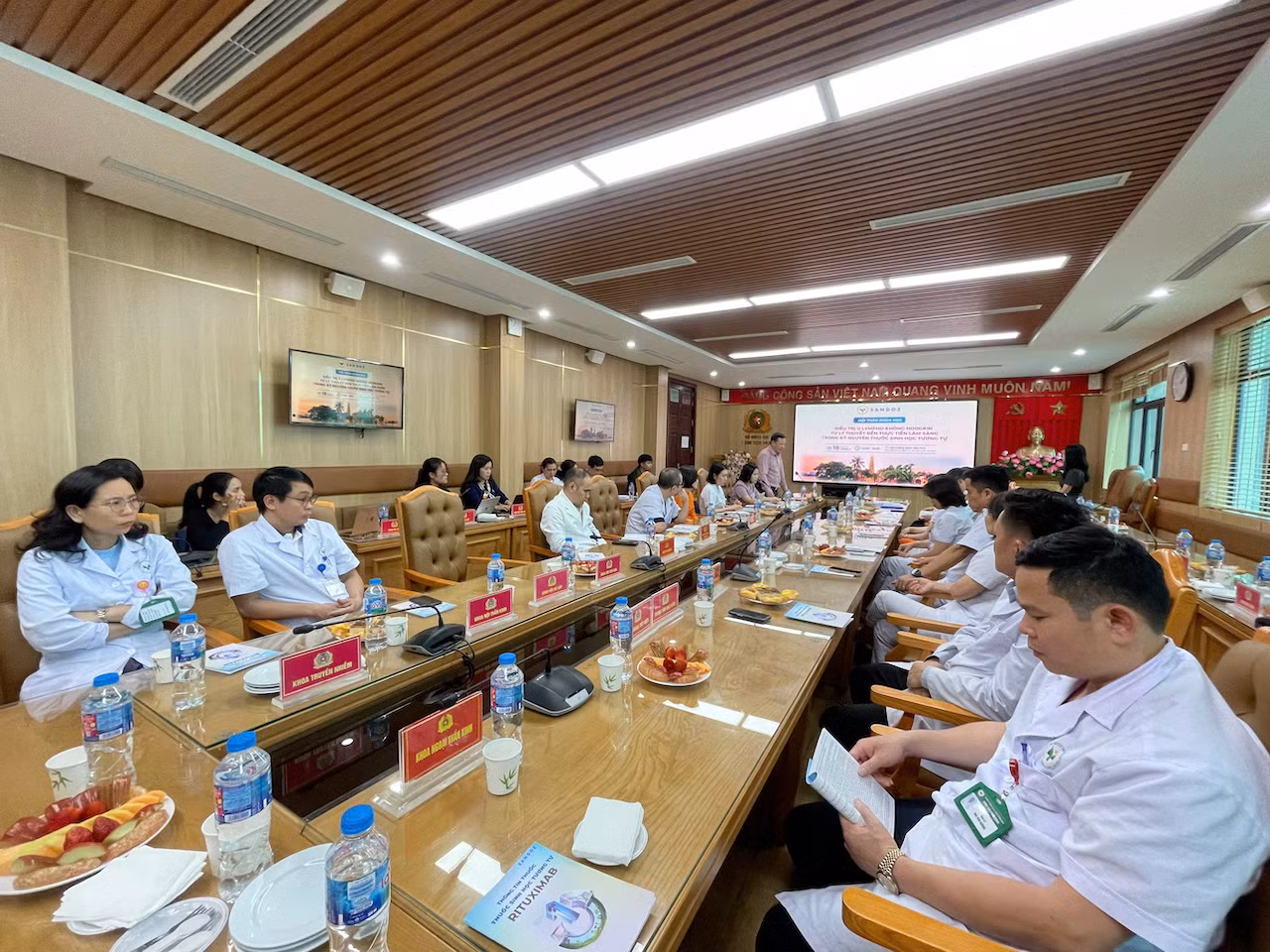 Gia tăng căn bệnh ung thư hạch, đề xuất tăng mức BHYT cho thuốc sinh học mới -0