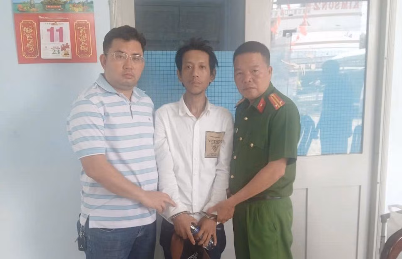 bản sao công an xã long hưng bàn giao đối tượng võ minh mẫn cho công an thành phố cần thơ.jpeg -0