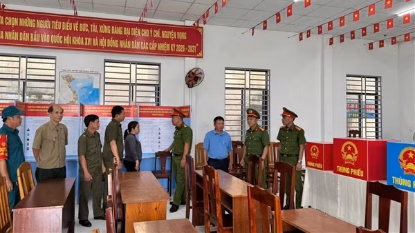 Tinh thần "Ba nhất" của Công an TP Hồ Chí Minh trước ngày bầu cử