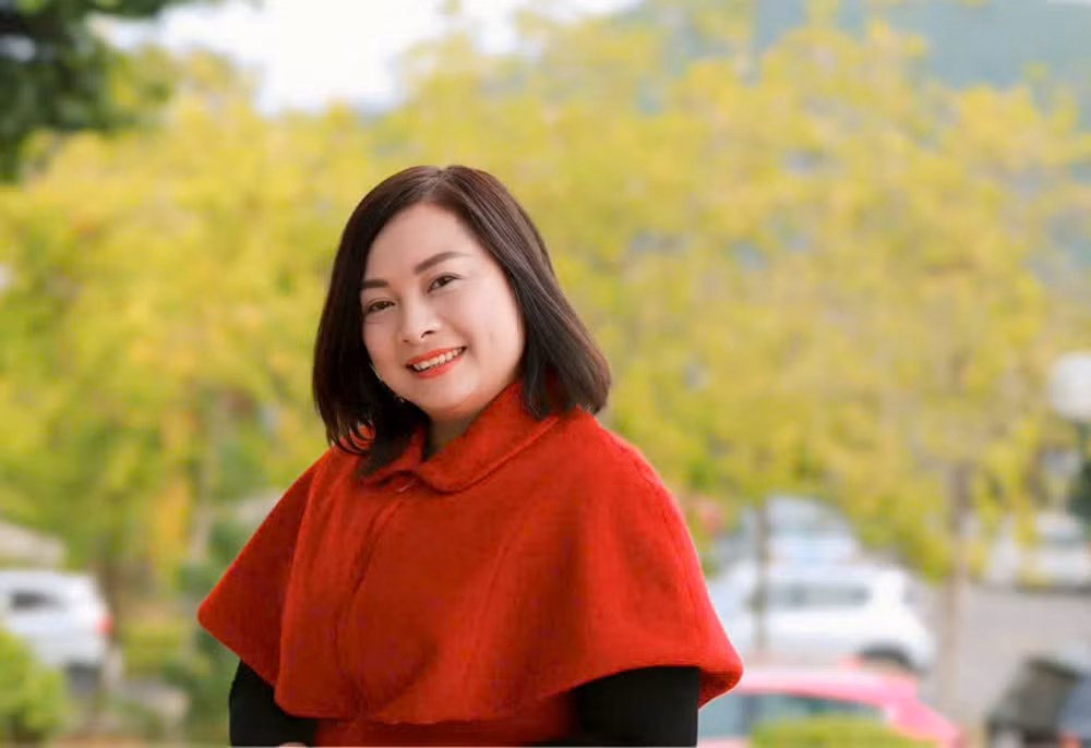 Hà Hồng Hạnh lần theo mùi hương ngày cũ -1