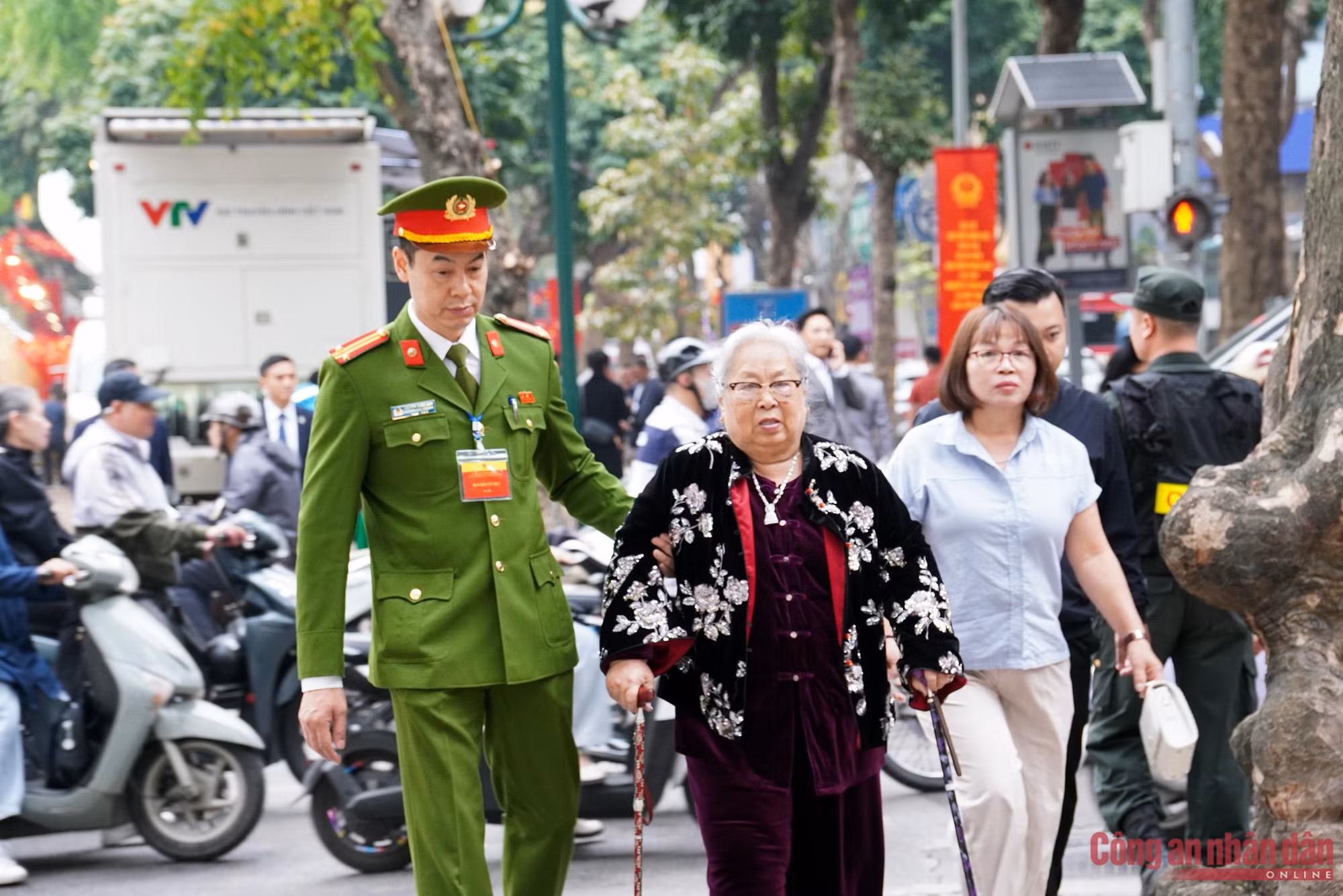 Đảm bảo tuyệt đối an ninh, an toàn tại Khu vực bỏ phiếu số 2, phường Ba Đình -0