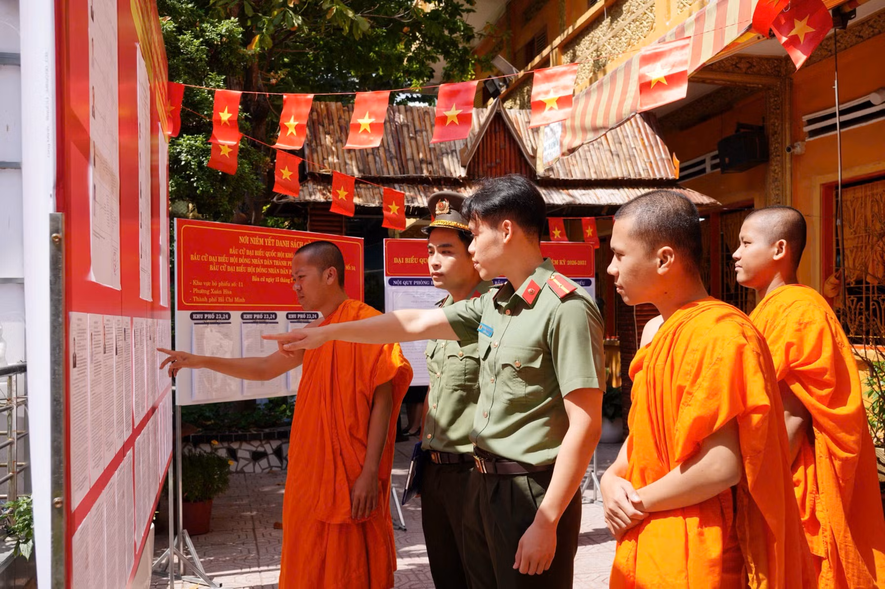 Cử tri là cộng đồng tôn giáo TP Hồ Chí Minh háo hức tham gia bầu cử -0