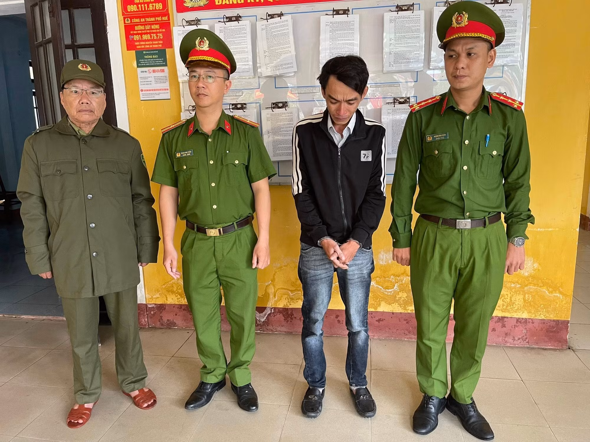 Mua vàng qua mạng xã hội, người phụ nữ bị chiếm đoạt hơn 372 triệu đồng -0