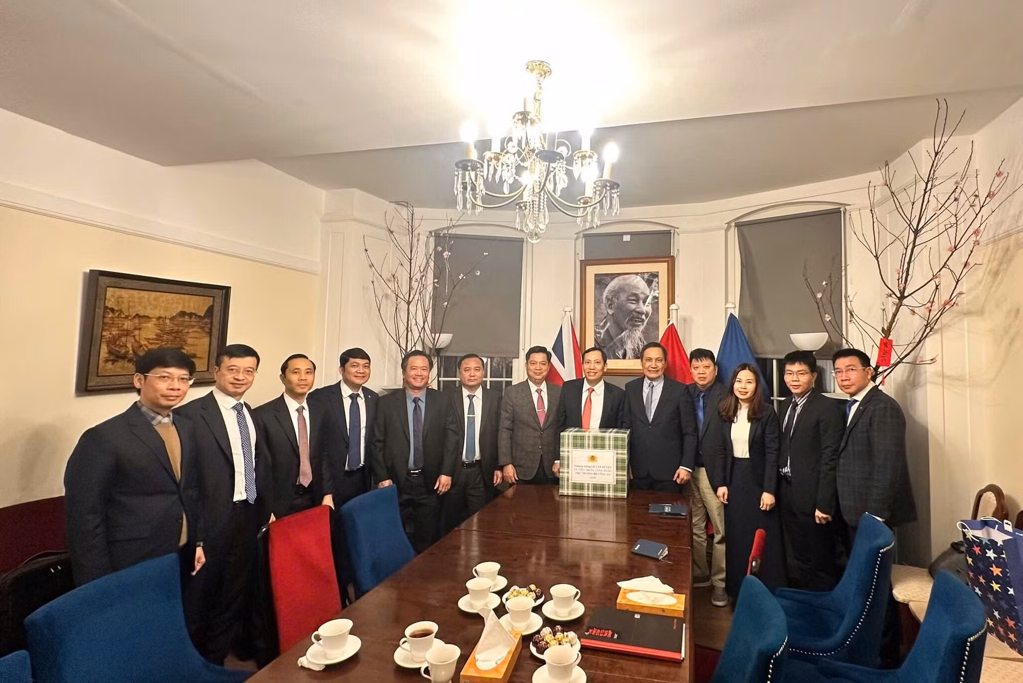 Tăng cường hợp tác phát triển công nghiệp an ninh với các đối tác Anh -0