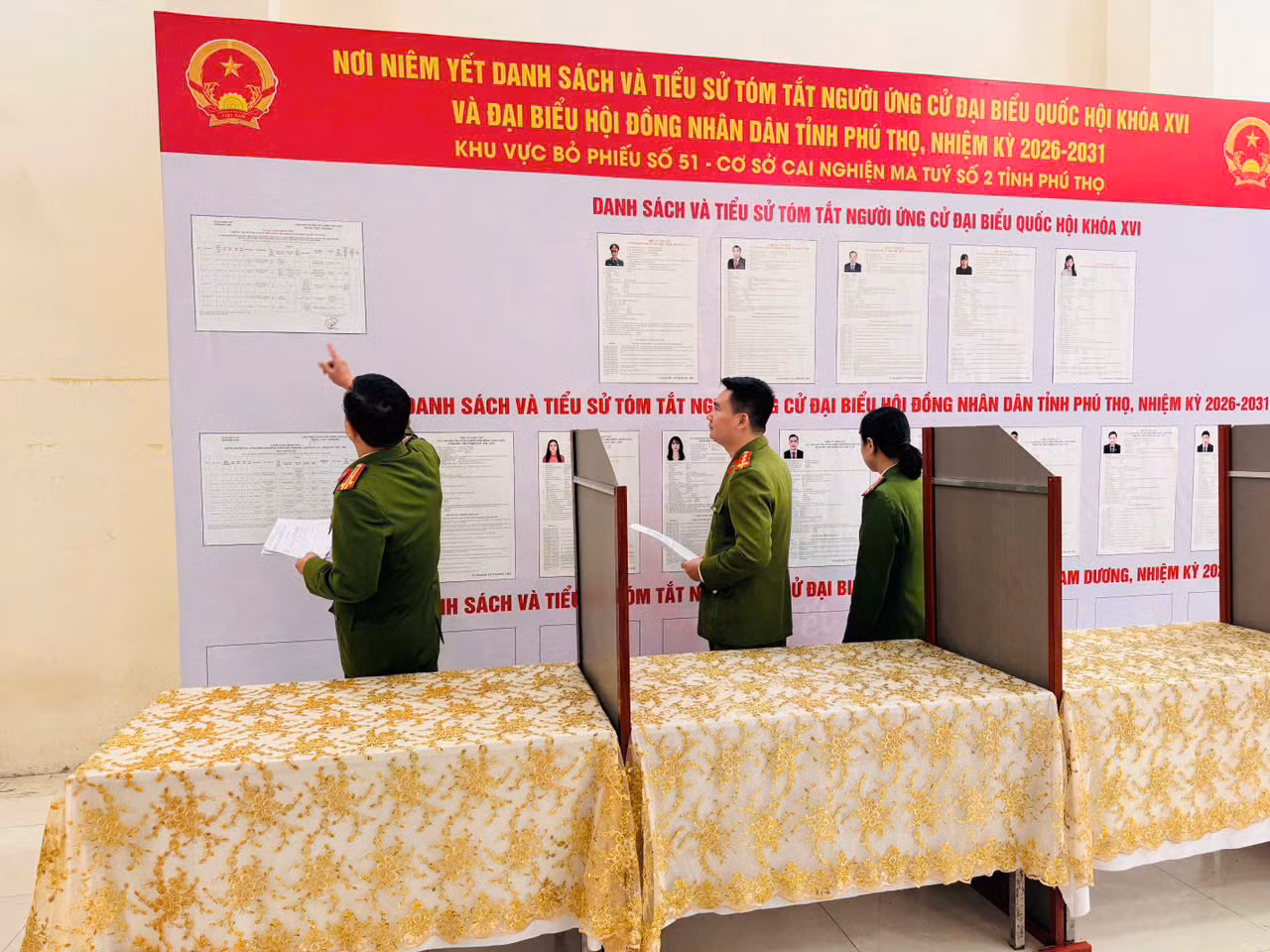 Sẵn sàng cho cuộc bầu cử ở Cơ sở cai nghiện ma túy Phú Thọ -2
