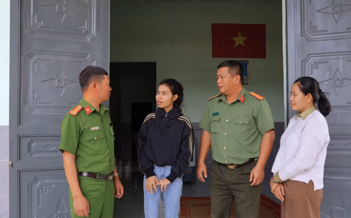 Công an xã biên giới Đắk Lắk: Siết chặt an ninh biên giới, đảm bảo tuyệt đối an toàn cho ngày hội bầu cử -0